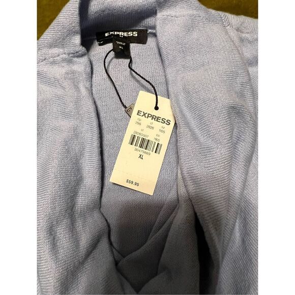 Express Sleeveless Sweater    - Picture 6 of 6